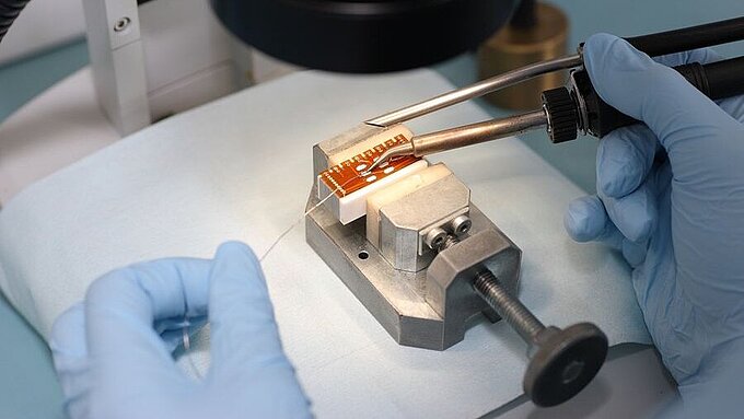 Assembling Technology